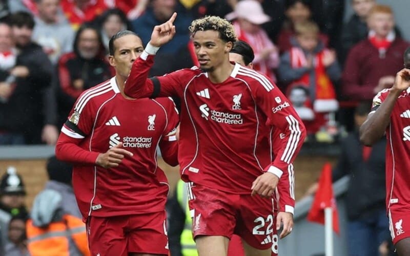 HLV Liverpool hiện tại là ai? Thông tin vị cầm quân của The Reds